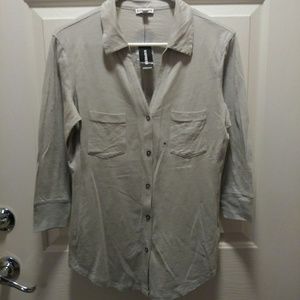 🔥NWT Express top ~ cream color